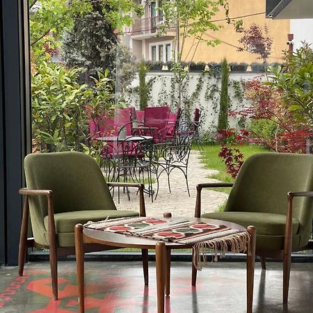 Etnomania Boutique Hotel Pristina Buitenkant foto