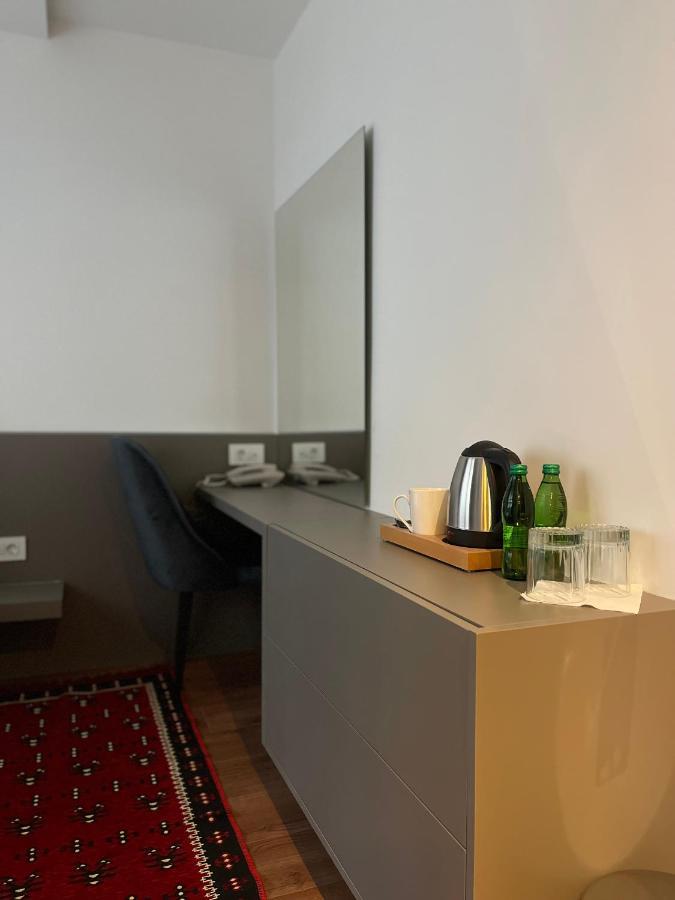 Etnomania Boutique Hotel Pristina Buitenkant foto