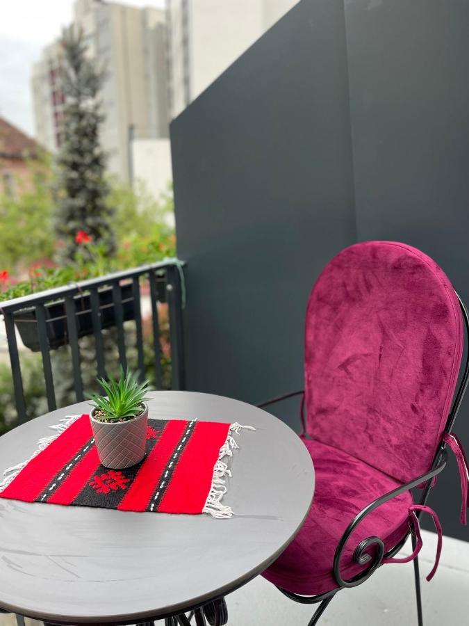 Etnomania Boutique Hotel Pristina Buitenkant foto